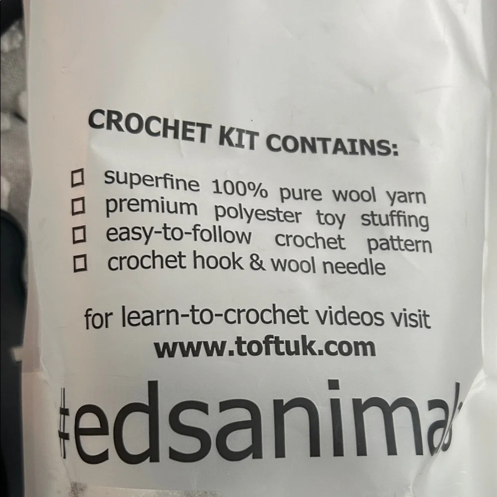 TOFT Morag the highland cow crochet kit - Picture 3 of 4